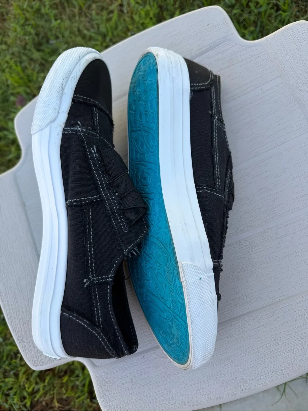 Blowfish Malibu Marley Black Canvas Slip-On Sneakers - Women's Size 8.5